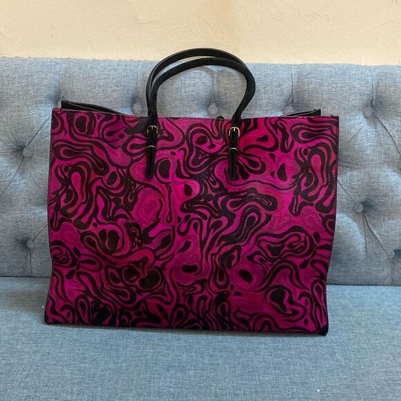 BALENCIAGA   
Magenta and Black Calf Hair and Suede Tote Bag - Picture 5 of 16